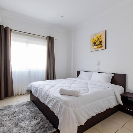 Accra Fine Suites - Holi Flats Airport Residential 外观 照片