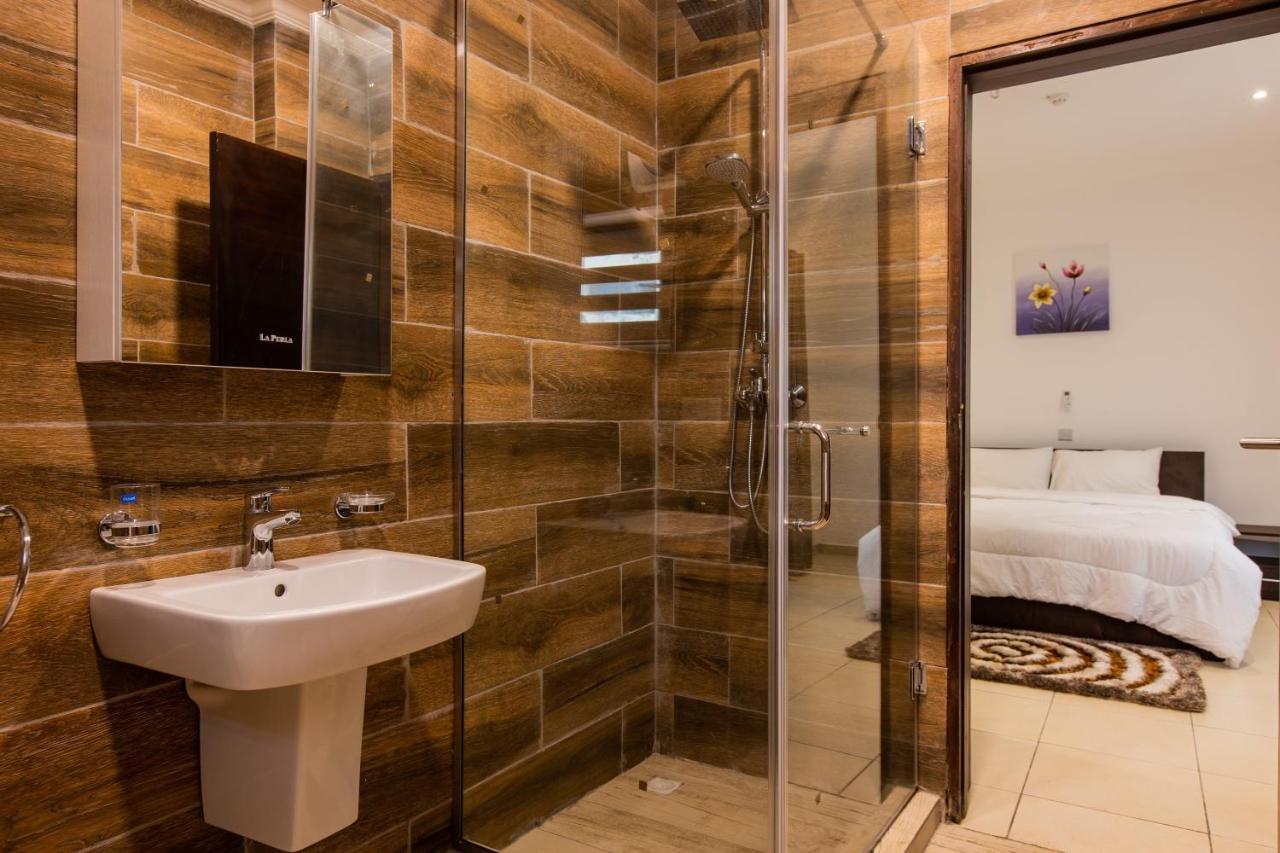 Accra Fine Suites - Holi Flats Airport Residential 外观 照片